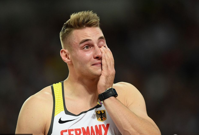 关于连胜势头难挡！田径豪取十连胜的信息