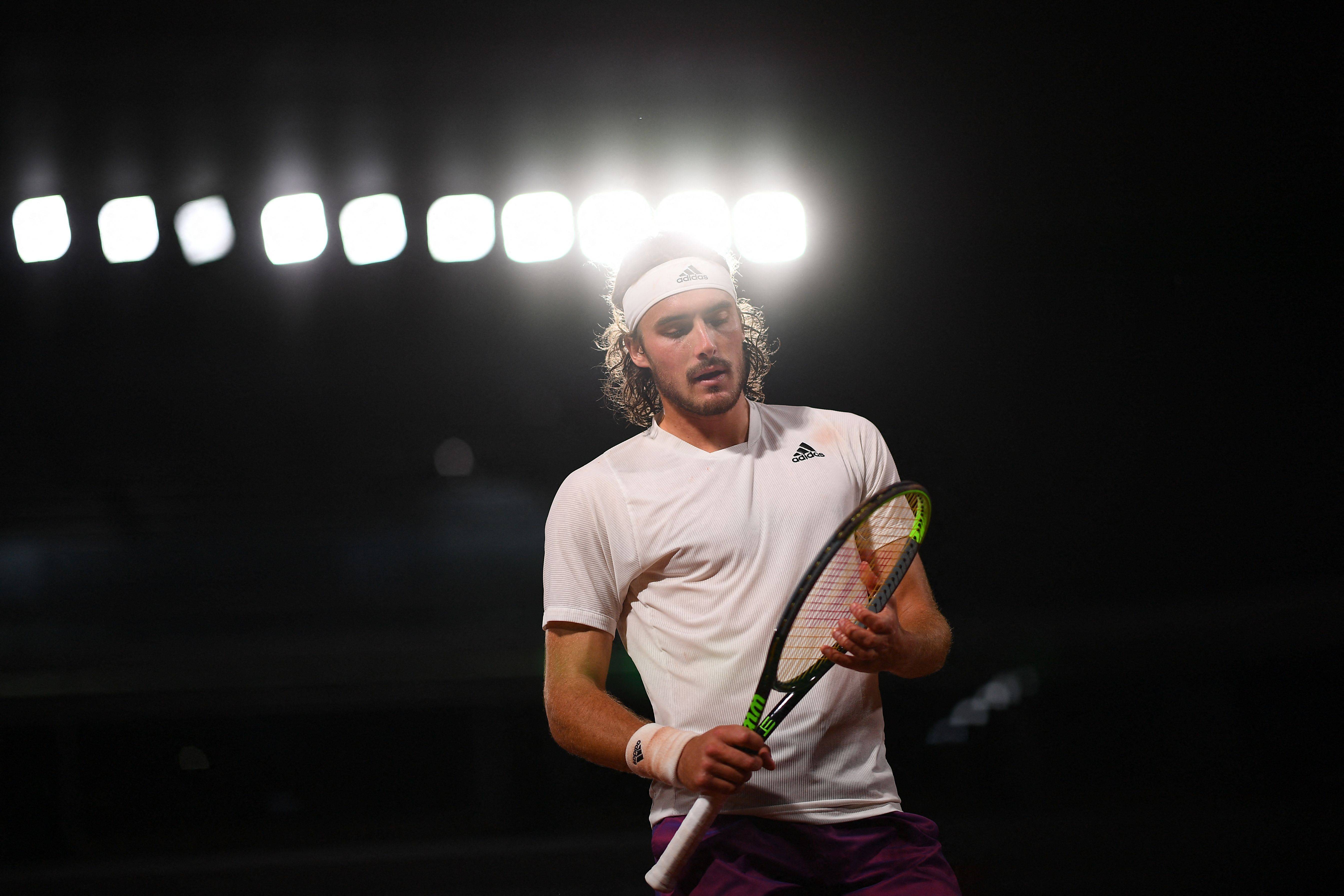 关于温网完胜ATP总决赛，西西帕斯高光表现的信息