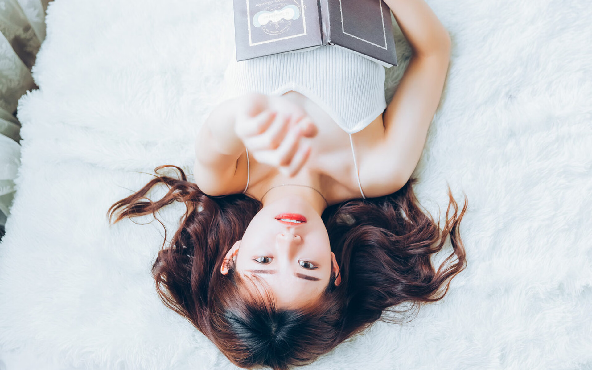 德甲争冠战焦点战,黄蜂多特蒙德强势拿下深圳队,争冠格局再起波澜