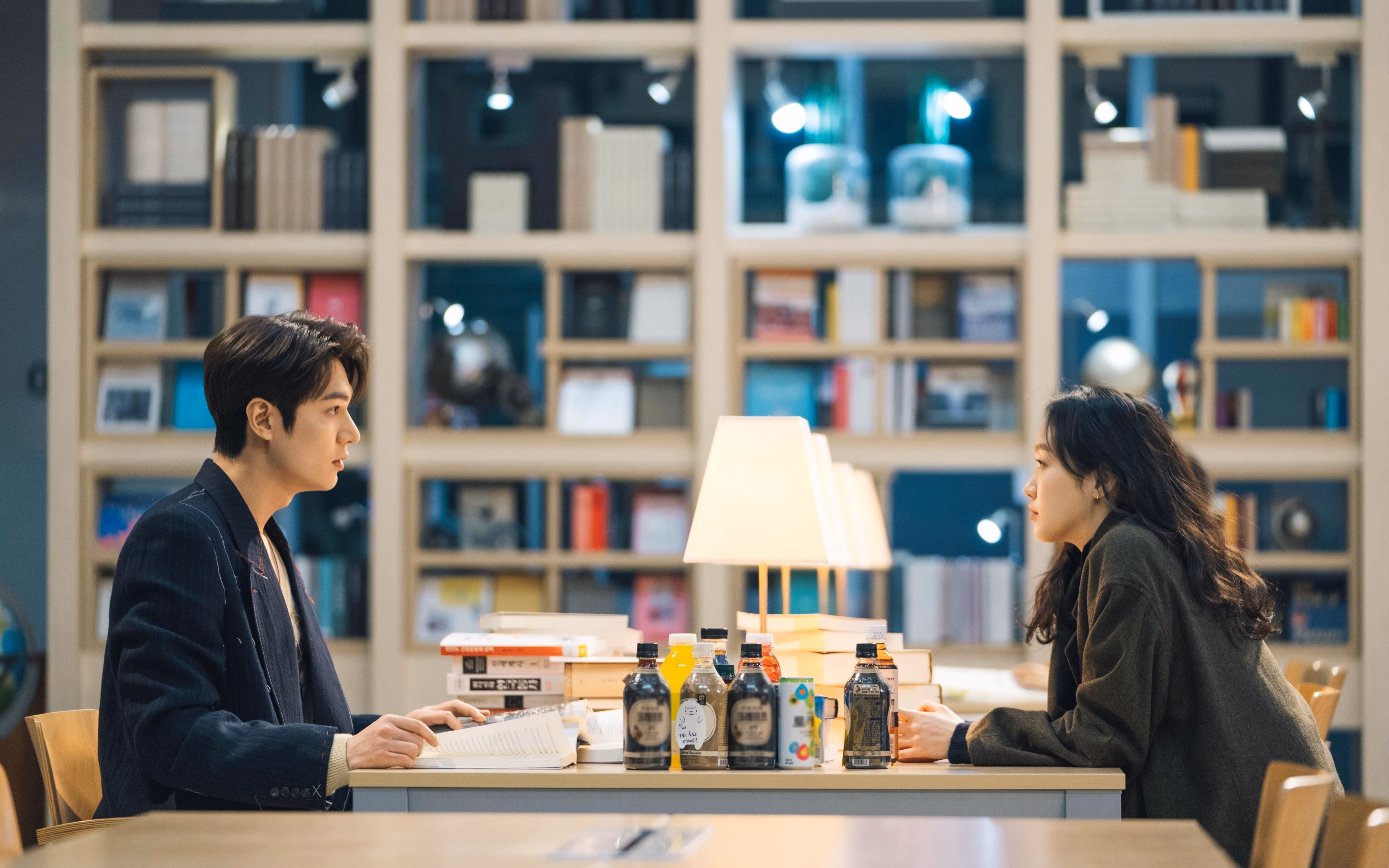 跨界热词，当NBA季后赛焦点战撞上马赛压哨击败那不勒斯